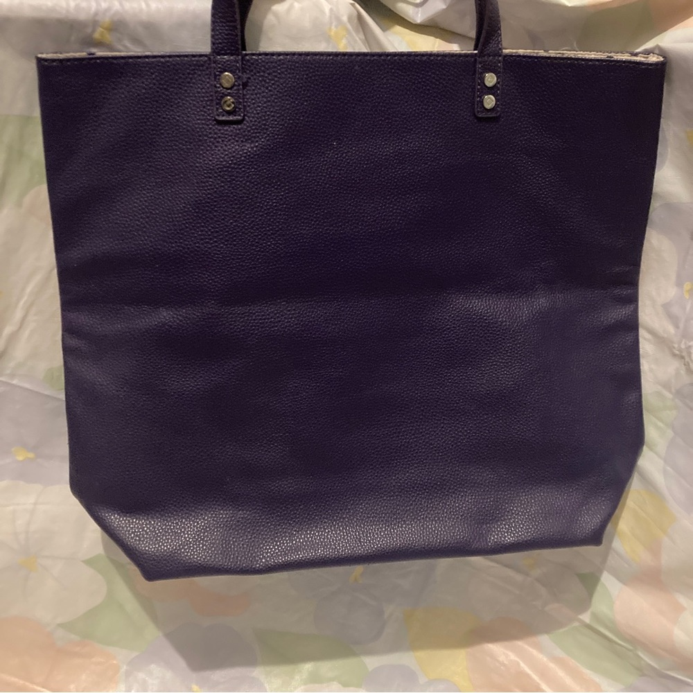 New faux Leather 31 Thirtyone Large Purse Handbag